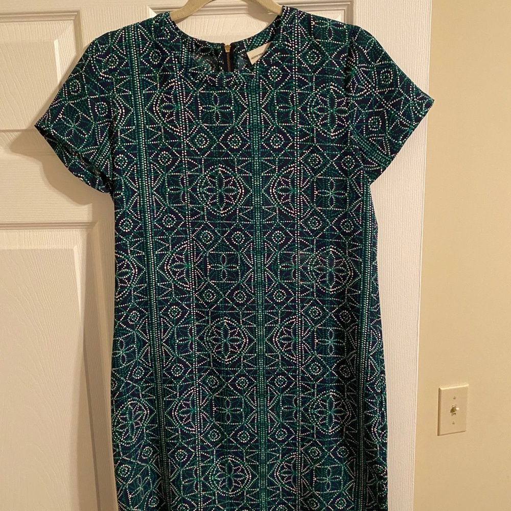 Adrienne Vittadini sheath dress